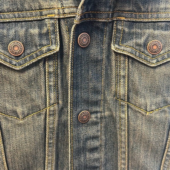 Old Navy Kids XS Jean Jacket Denim Outdoors Farm Fall Camping Size 5-6 Girls Boy - Picture 6 of 7